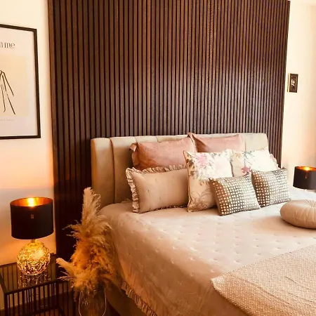 Mili 3* フヴァル